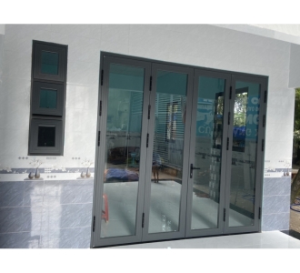 CỬA NHÔM XINGFA 04
